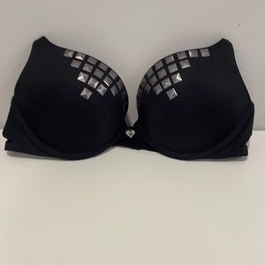 Blackheart studded push-up bra sz 34C
